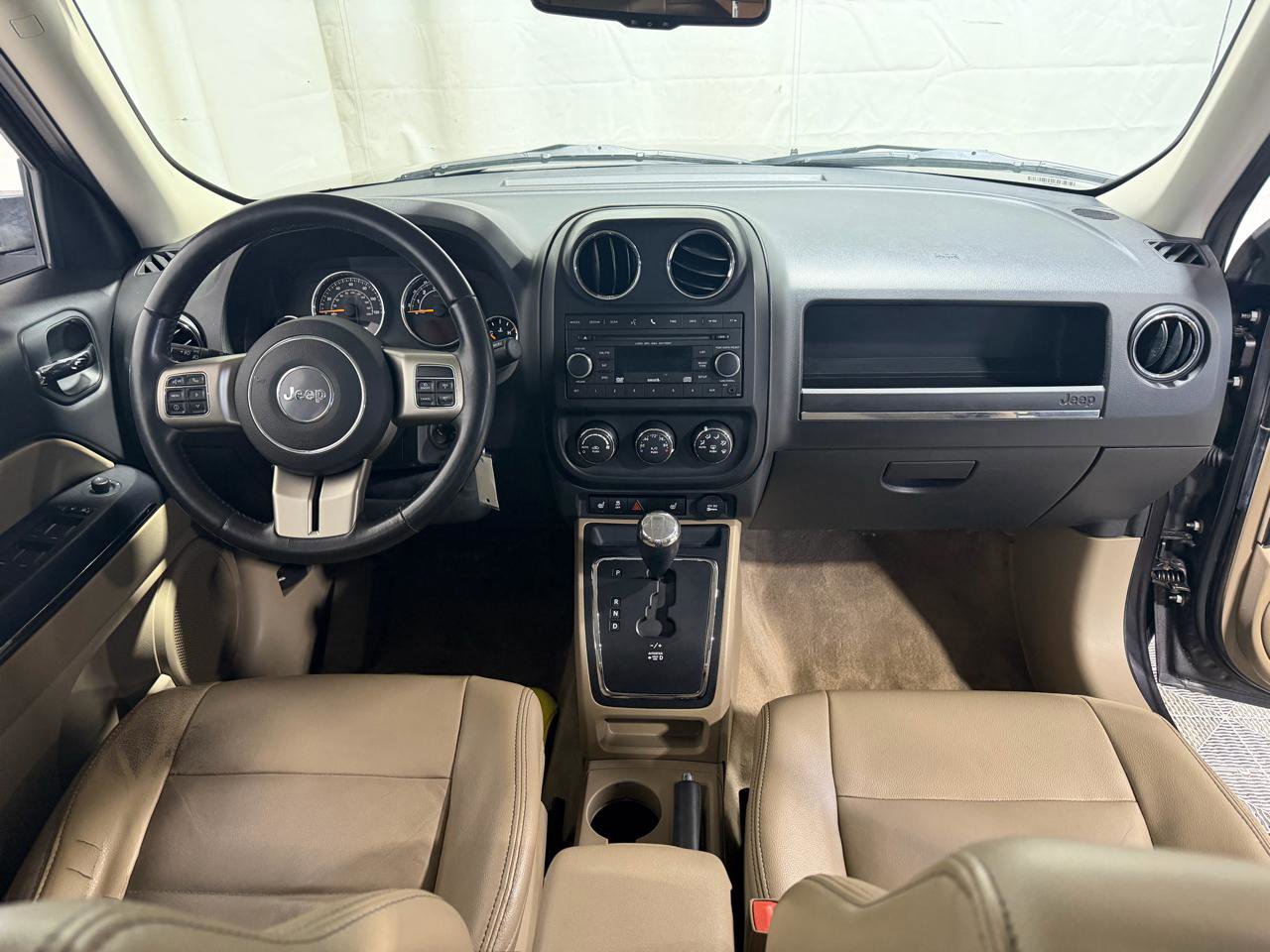 Used 2015 Jeep Patriot Limited AWD/4WD image 17