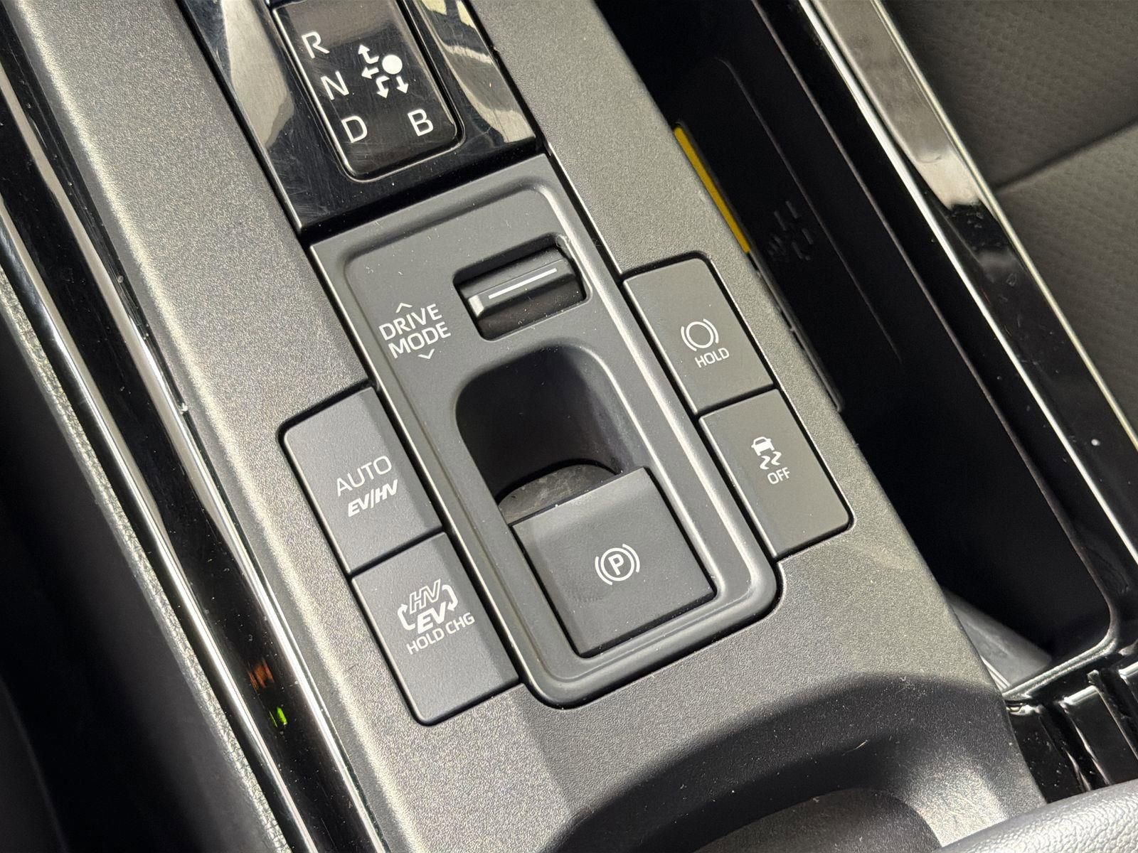 Used 2024 Toyota Prius Prime image 18