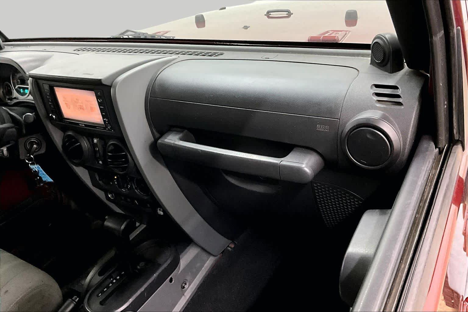 Used 2008 Jeep Wrangler Unlimited Rubicon w/ PWR Convenience Group AWD/4WD image 17