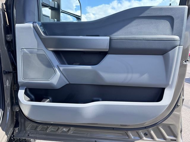 New 2026 Ford F250 XLT w/ FX4 Off-Road Package AWD/4WD image 25