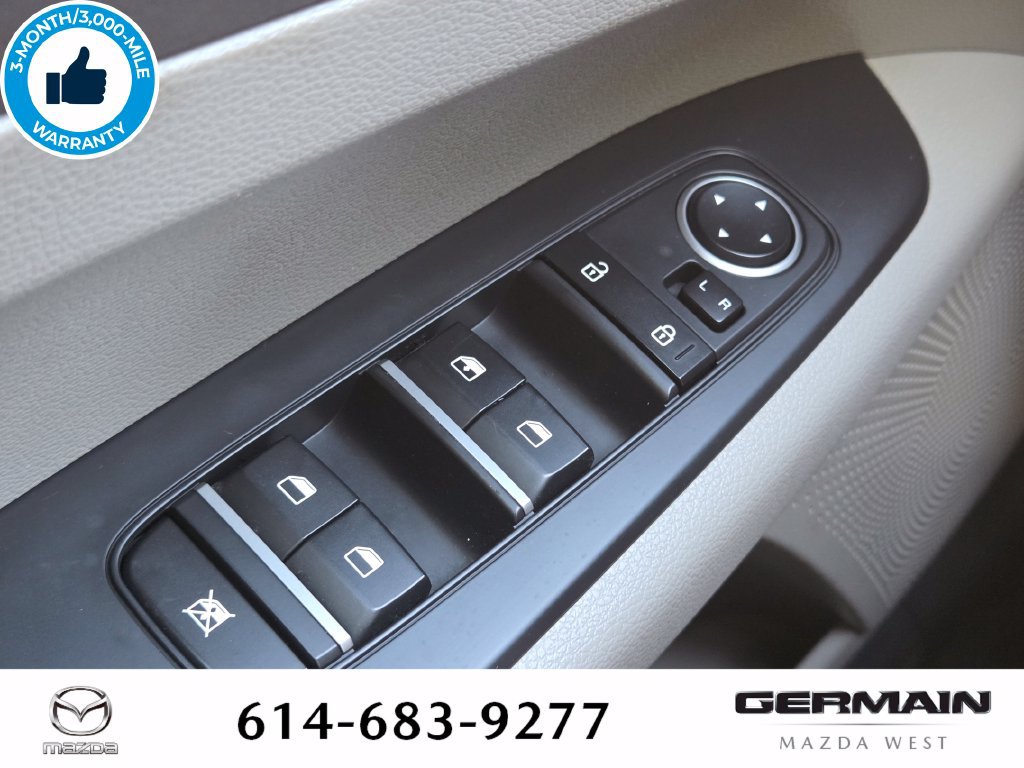 Used 2019 Kia Forte LXS FWD image 27