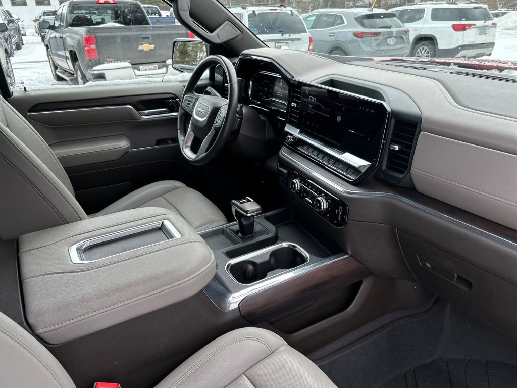 Used 2022 GMC Sierra 1500 SLT w/ SLT Convenience Package image 15