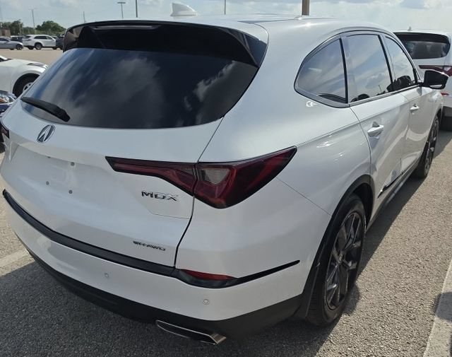 Used 2022 Acura MDX A-Spec AWD/4WD image 16