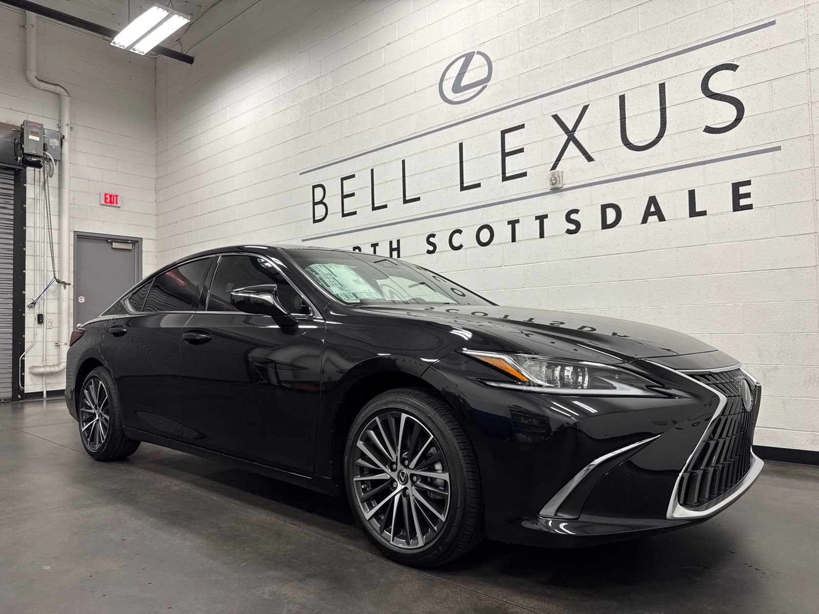 New 2025 Lexus ES 350 350 image 1