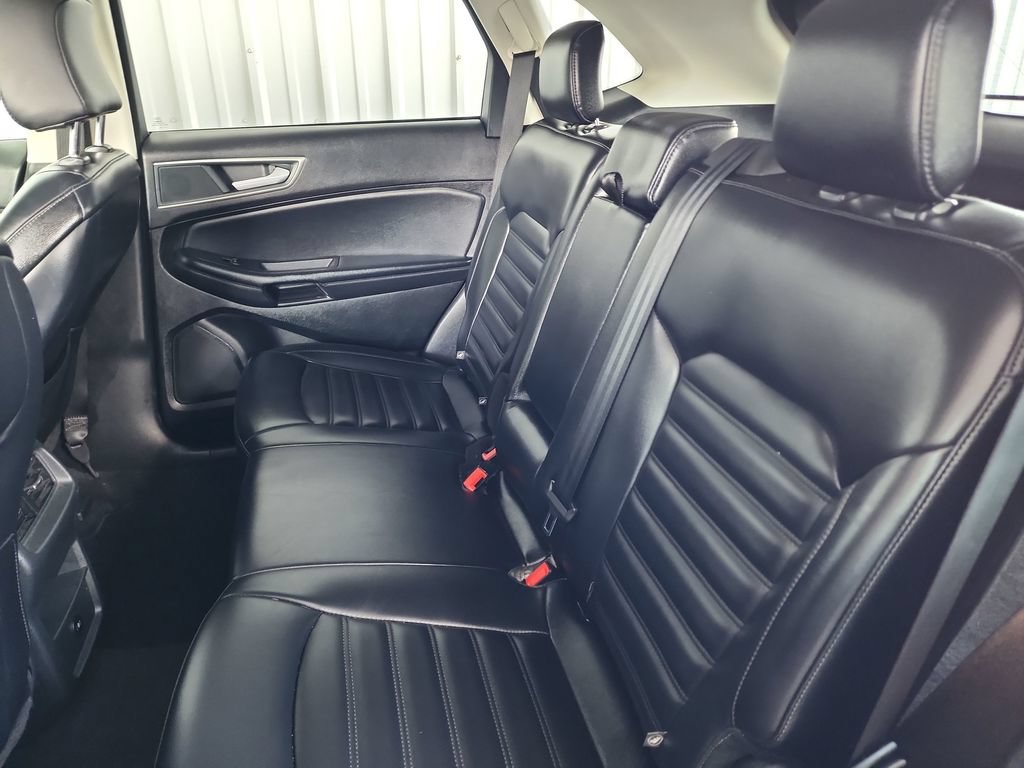 Used 2024 Ford Edge SEL AWD/4WD image 38