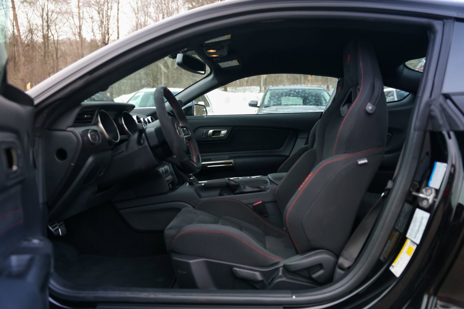 Used 2017 Ford Mustang Shelby GT350R w/ GT350R Equipment Group 920A image 27