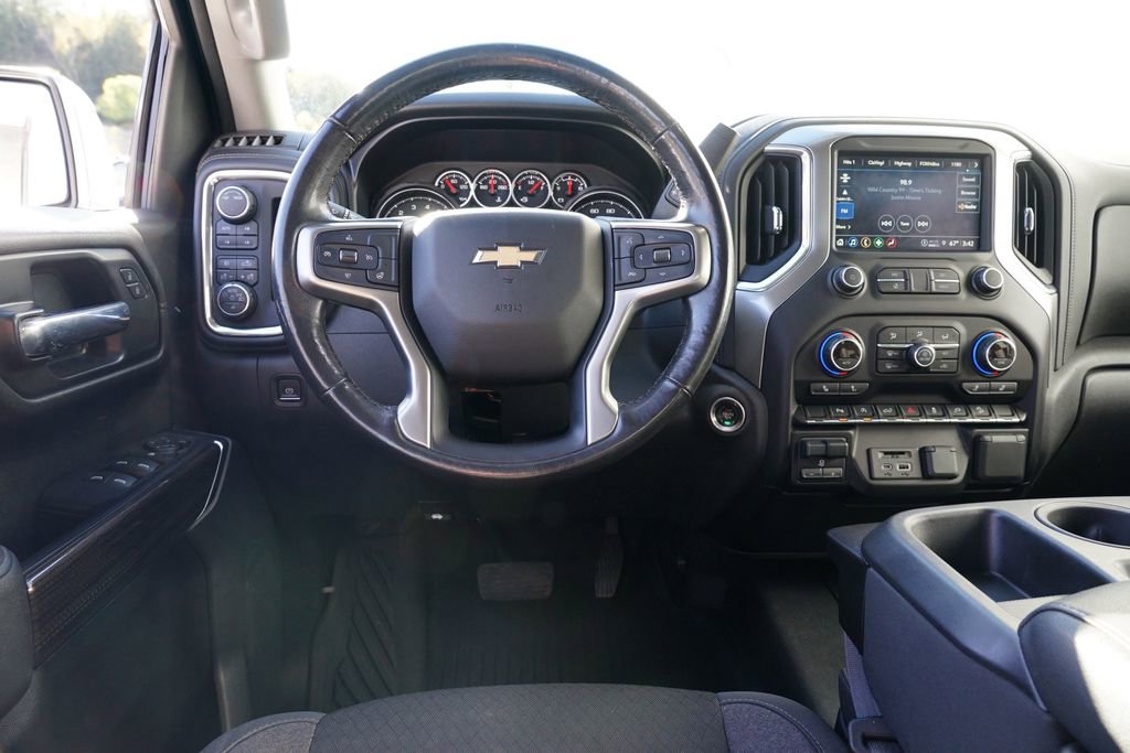 Certified 2021 Chevrolet Silverado 1500 LT w/ All Star Edition Plus image 21