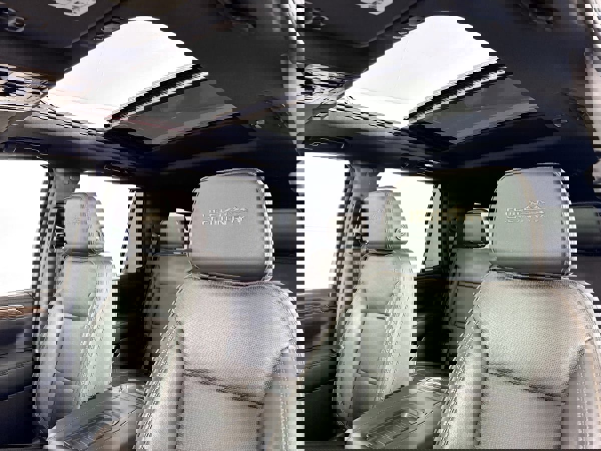 Used 2021 Chevrolet Tahoe High Country image 29