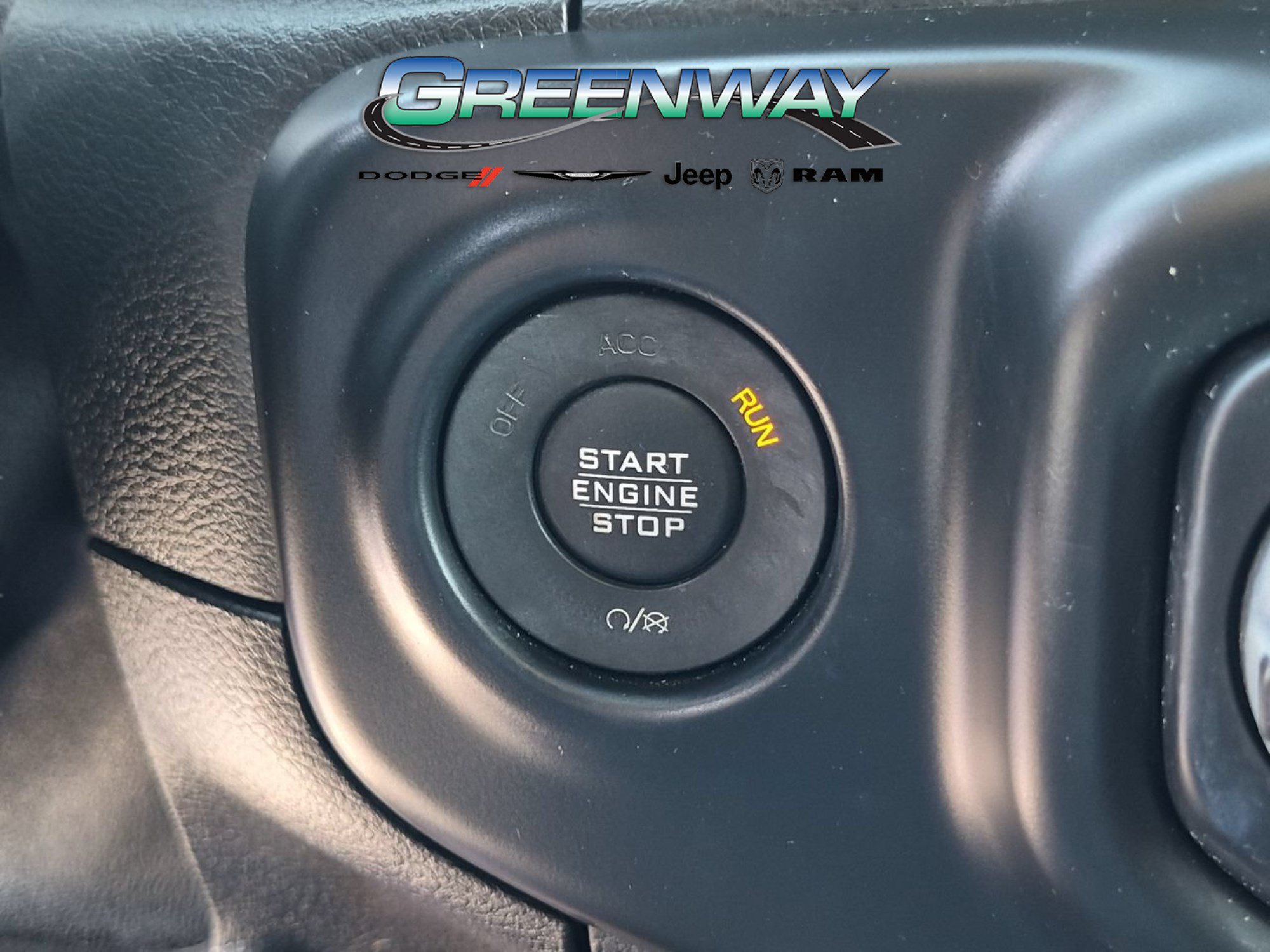 Used 2018 Jeep Wrangler Unlimited Sahara AWD/4WD image 23