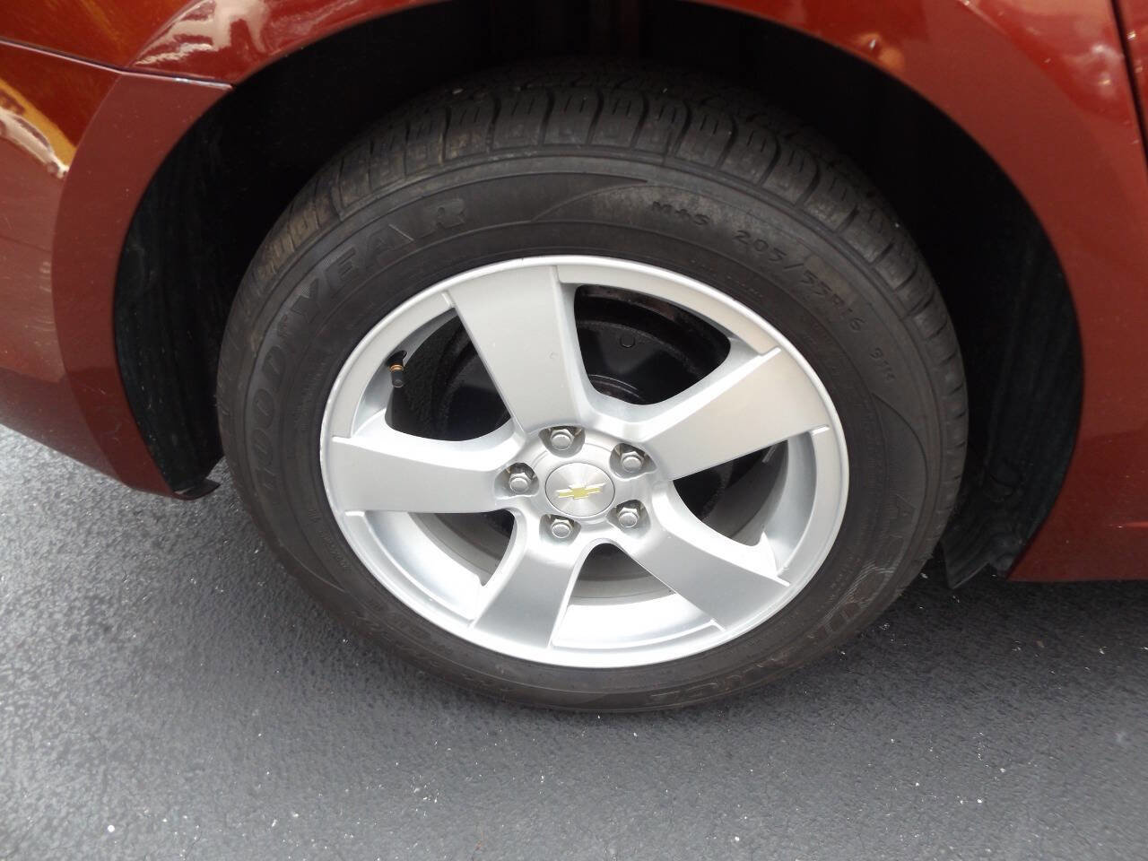 Used 2016 Chevrolet Cruze LT image 30