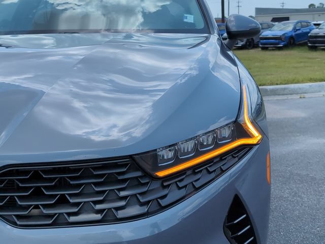 Used 2022 Kia K5 LXS FWD image 12