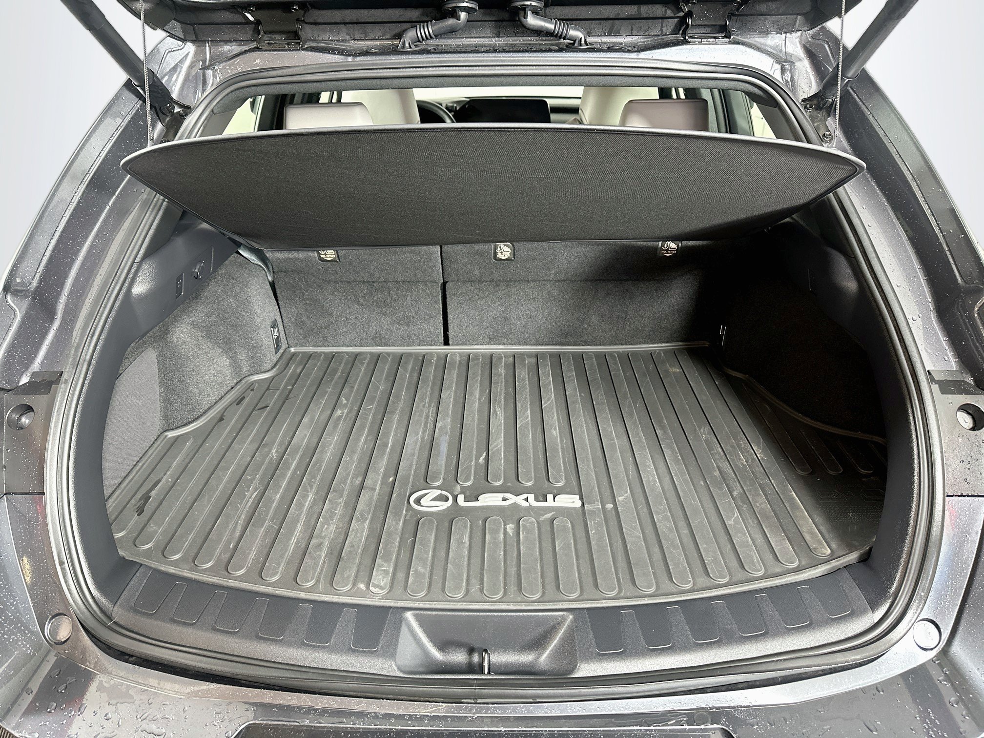 Used 2024 Lexus UX 250h AWD w/ Premium Package image 24