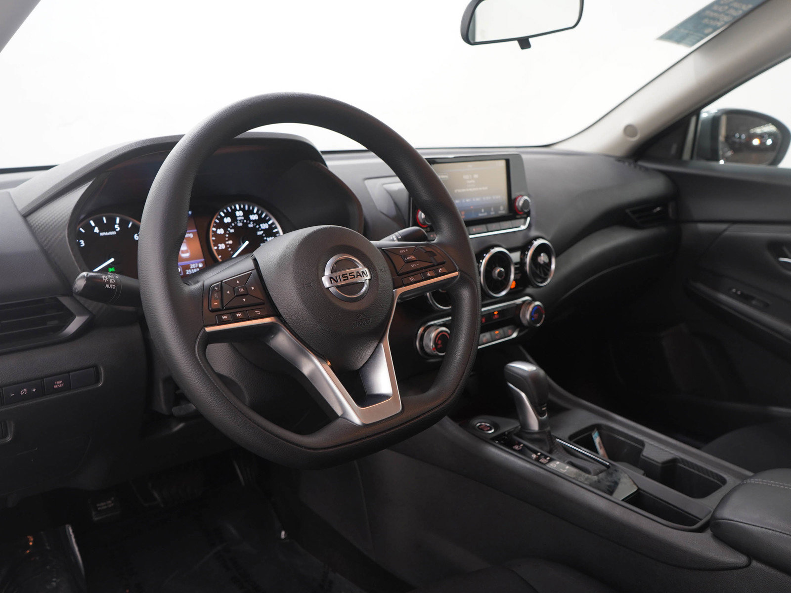 Used 2023 Nissan Sentra S image 22