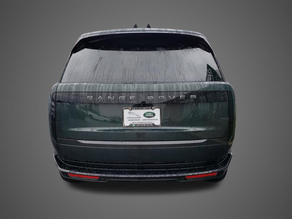 New 2025 Land Rover Range Rover SE image 6