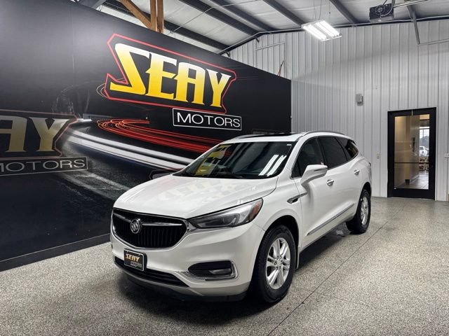 Used 2020 Buick Enclave Essence w/ Sound and Sites Package AWD/4WD image 1