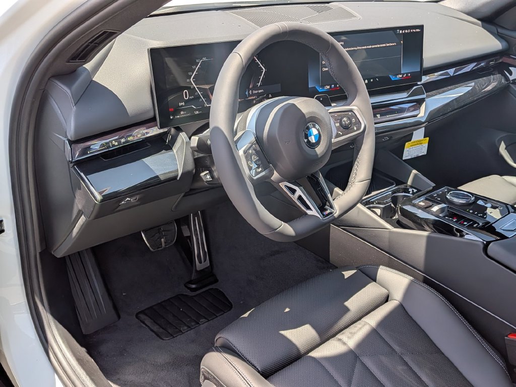 New 2027 BMW 530i w/ M Sport Package RWD image 9