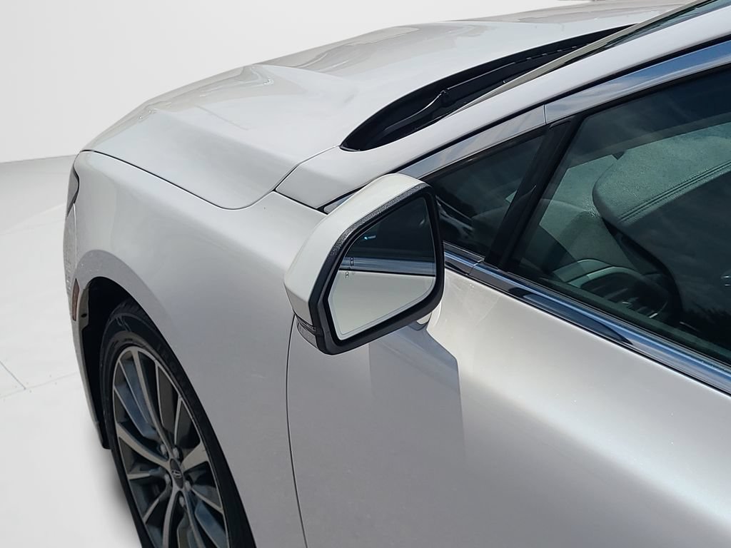 Used 2020 Lincoln MKZ FWD image 25