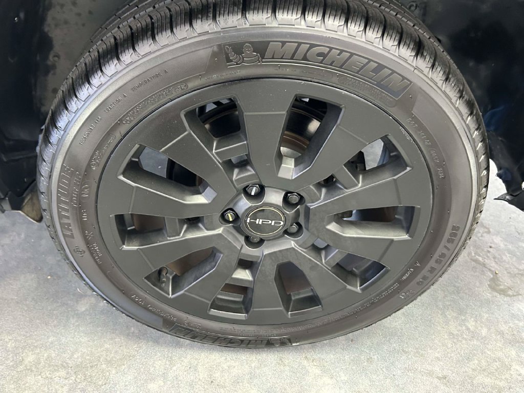 Used 2023 Honda Passport EX-L image 8