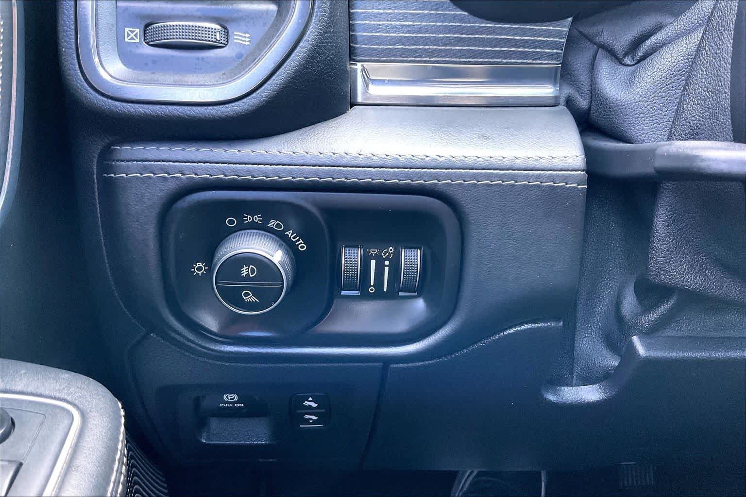 Used 2020 RAM 1500 Limited AWD/4WD image 31