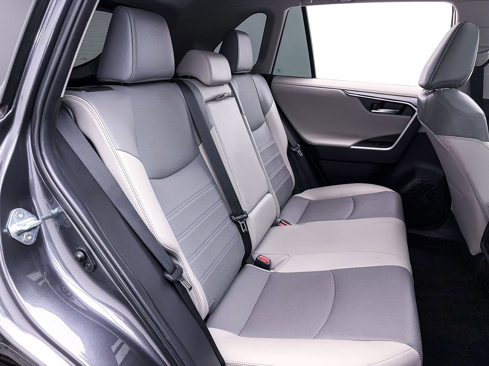 Used 2024 Toyota RAV4 Limited image 36