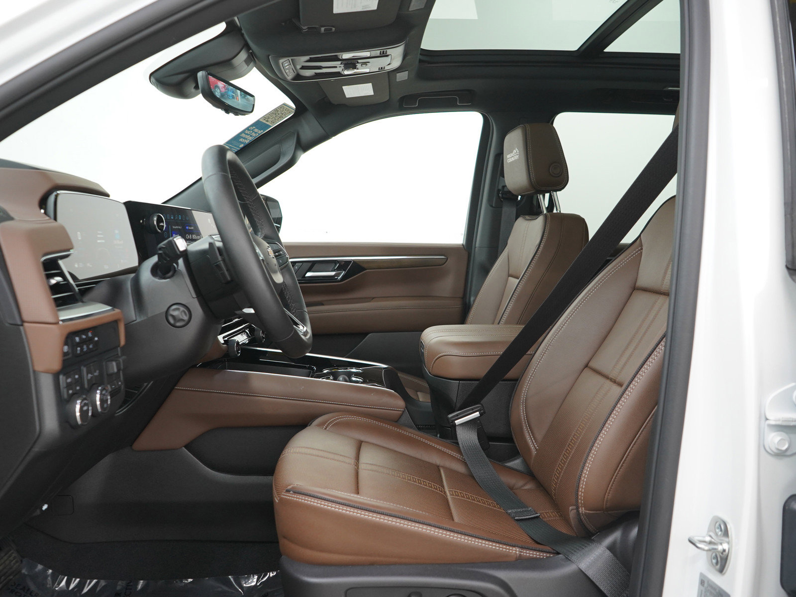 Used 2025 Chevrolet Tahoe High Country w/ Sun And Tow Package AWD/4WD image 26