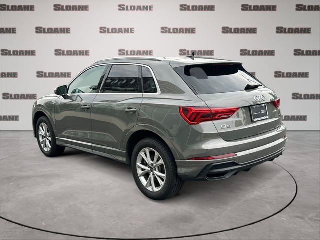 Certified 2025 Audi Q3 2.0T Premium AWD/4WD image 3