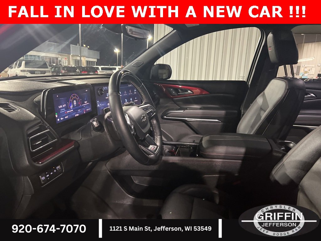 Used 2024 Chevrolet Traverse Z71 w/ Enhanced Driving Package image 18