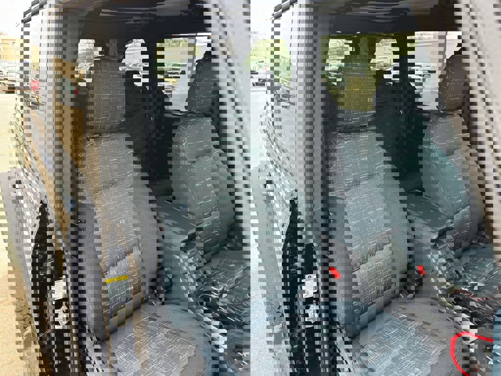 New 2025 Ford Bronco Heritage Edition image 33