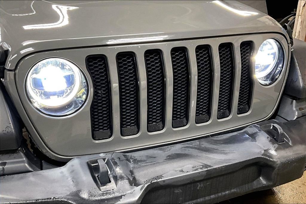 Used 2021 Jeep Wrangler Unlimited Sport image 28