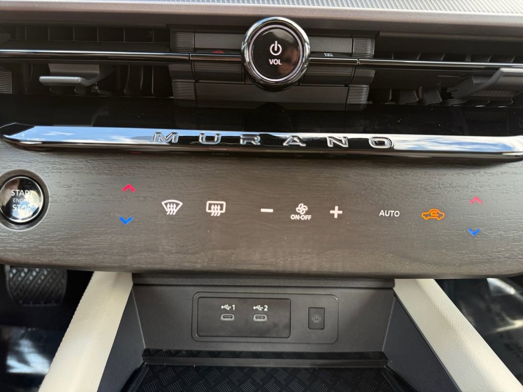 Certified 2025 Nissan Murano SV image 29