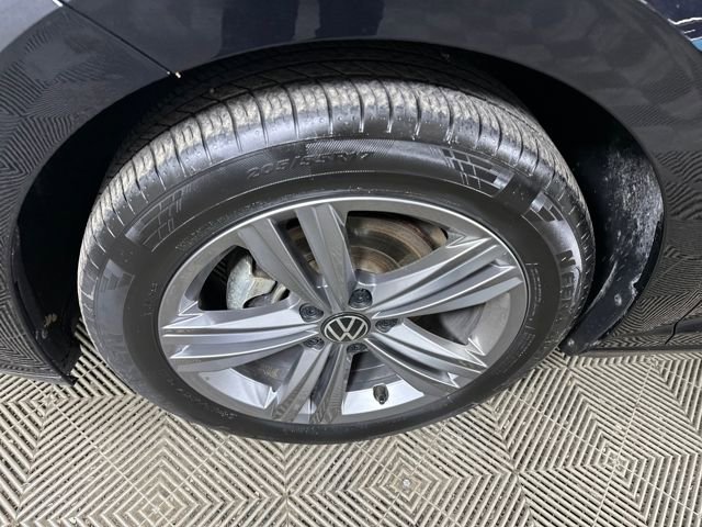 Used 2024 Volkswagen Jetta SE image 10