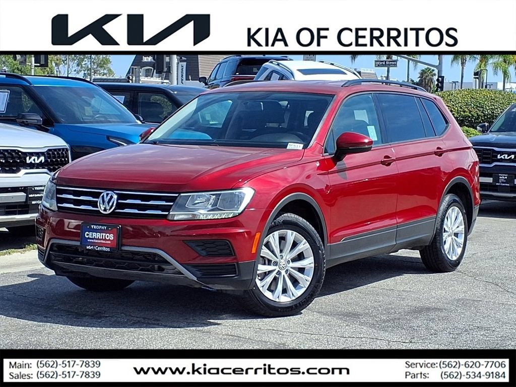 Used 2018 Volkswagen Tiguan S FWD image 1