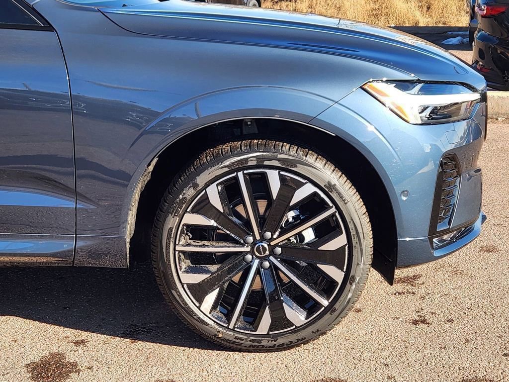 New 2026 Volvo XC60 B5 Ultra w/ Protection Package Premier image 28