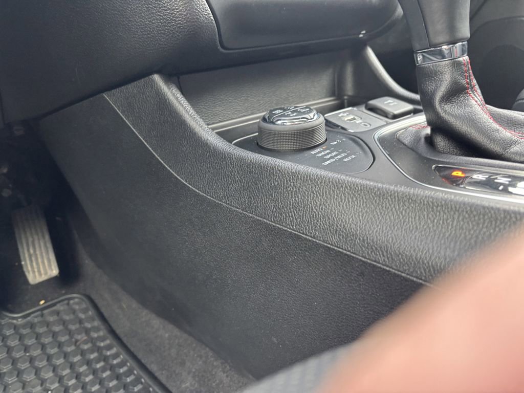 Used 2021 Jeep Cherokee Trailhawk w/ Technology Group image 25