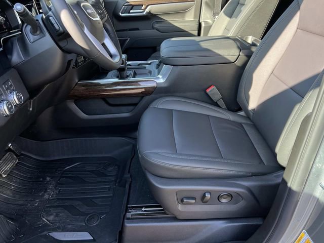 New 2026 GMC Sierra 1500 Elevation w/ Elevation Premium Package image 17