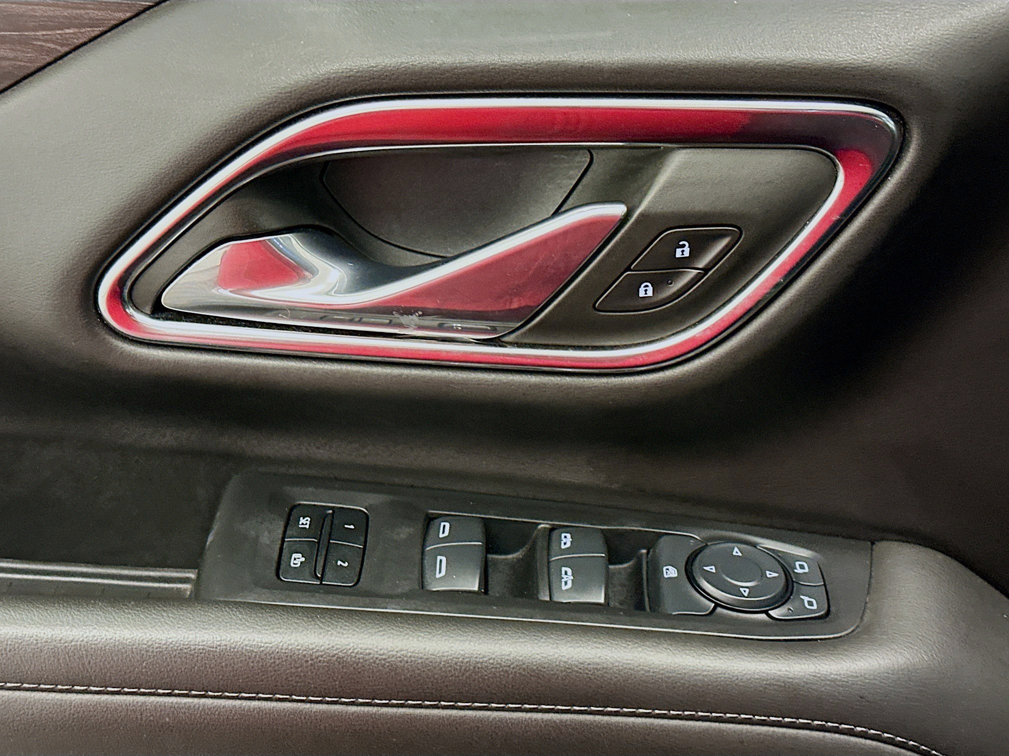 Used 2024 Chevrolet Tahoe LT image 15