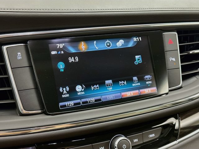 Used 2018 Buick Enclave Essence FWD image 14