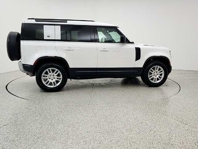 Certified 2023 Land Rover Defender 110 S AWD/4WD image 4