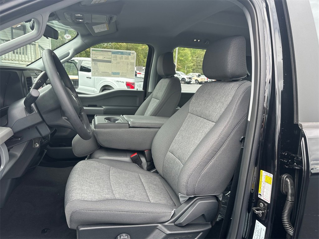 New 2026 Ford F250 XL w/ STX Appearance Package image 17