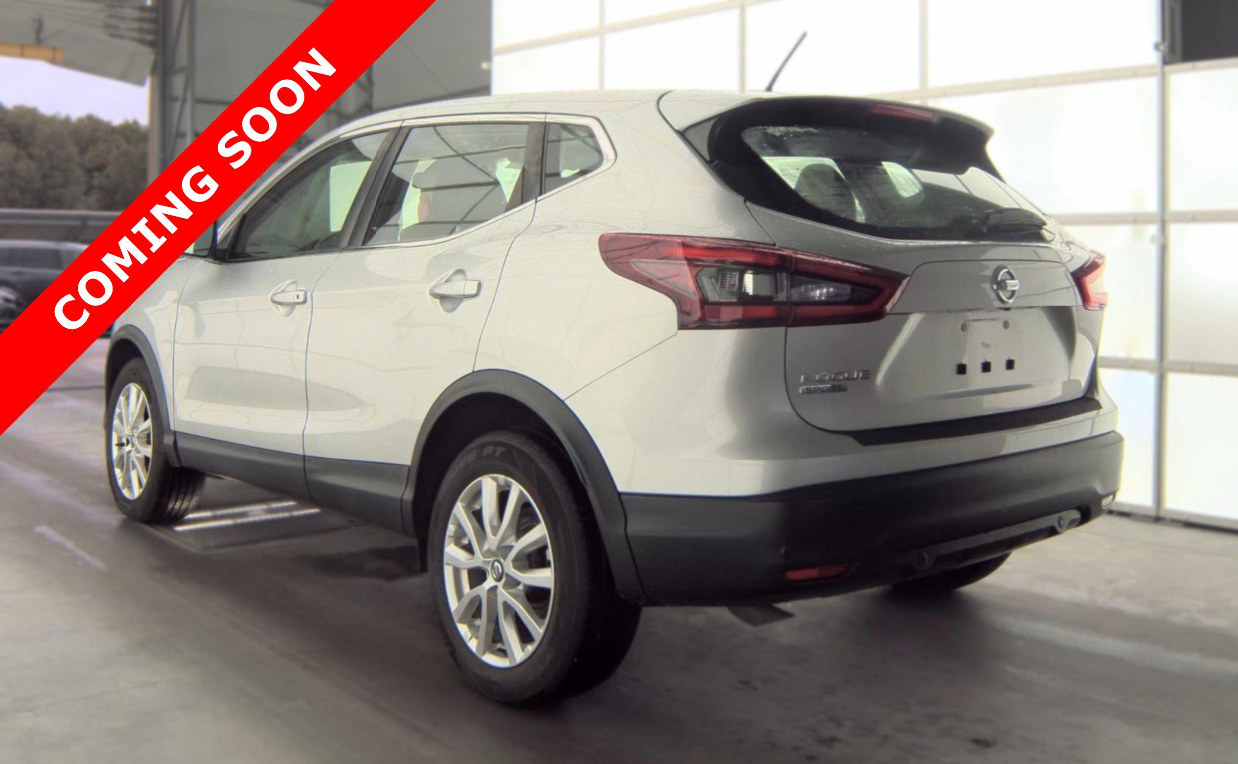 Used 2021 Nissan Rogue Sport S FWD image 4