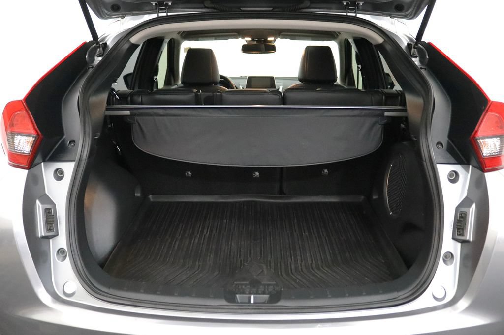Used 2019 Mitsubishi Eclipse Cross SEL AWD/4WD image 32