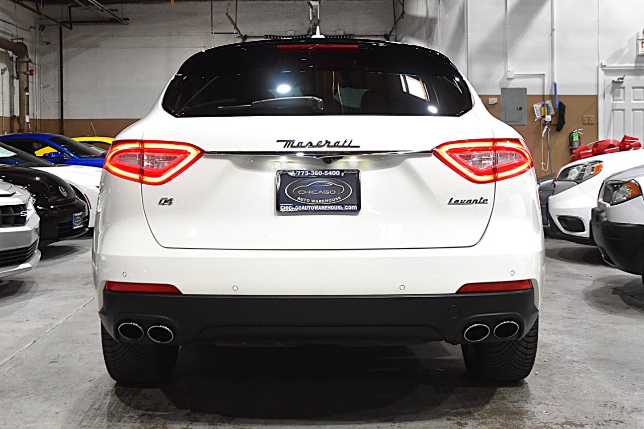 Used 2018 Maserati Levante AWD/4WD image 7
