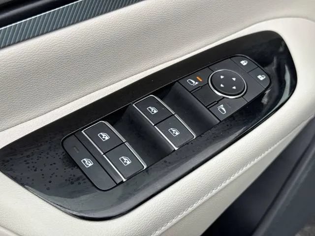 Certified 2025 Nissan Murano SL AWD/4WD image 30