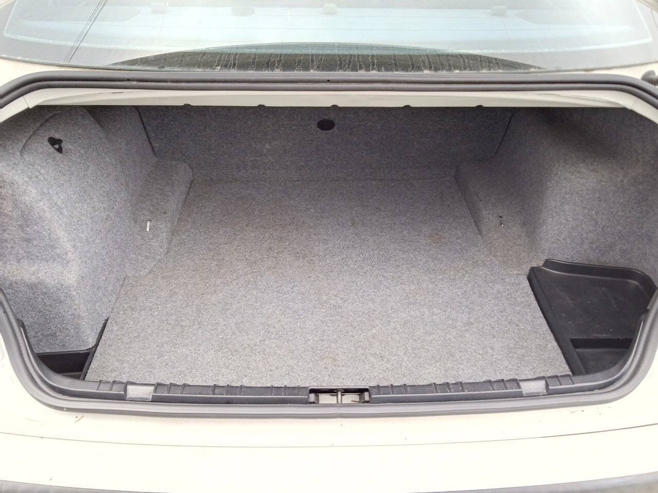 Used 2003 BMW 325i Sedan RWD image 15