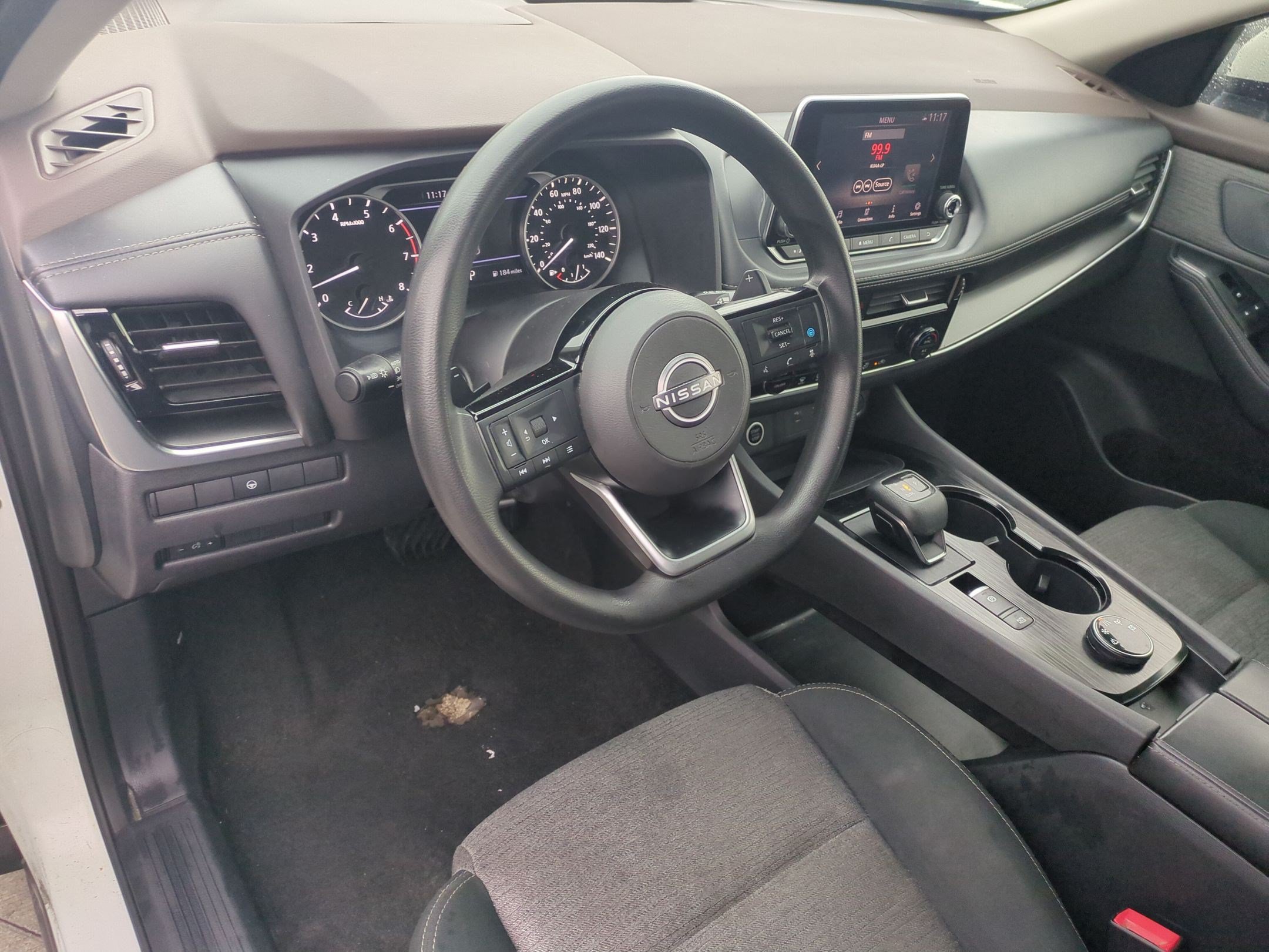 Used 2022 Nissan Rogue SV AWD/4WD image 15