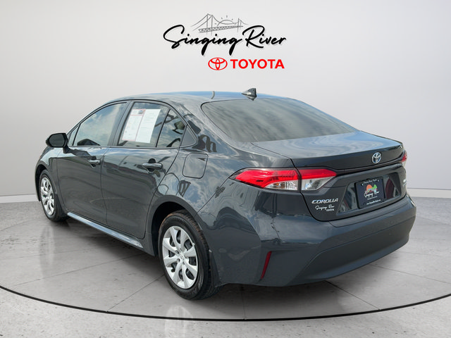 Used 2024 Toyota Corolla LE FWD image 5