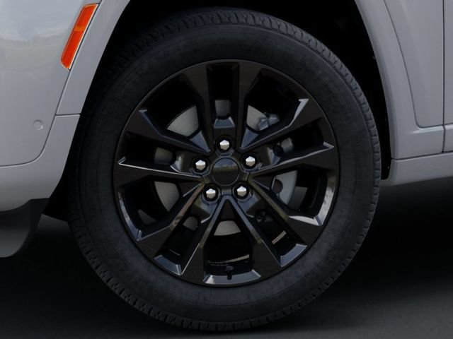 New 2026 Jeep Grand Cherokee L Limited AWD/4WD image 8