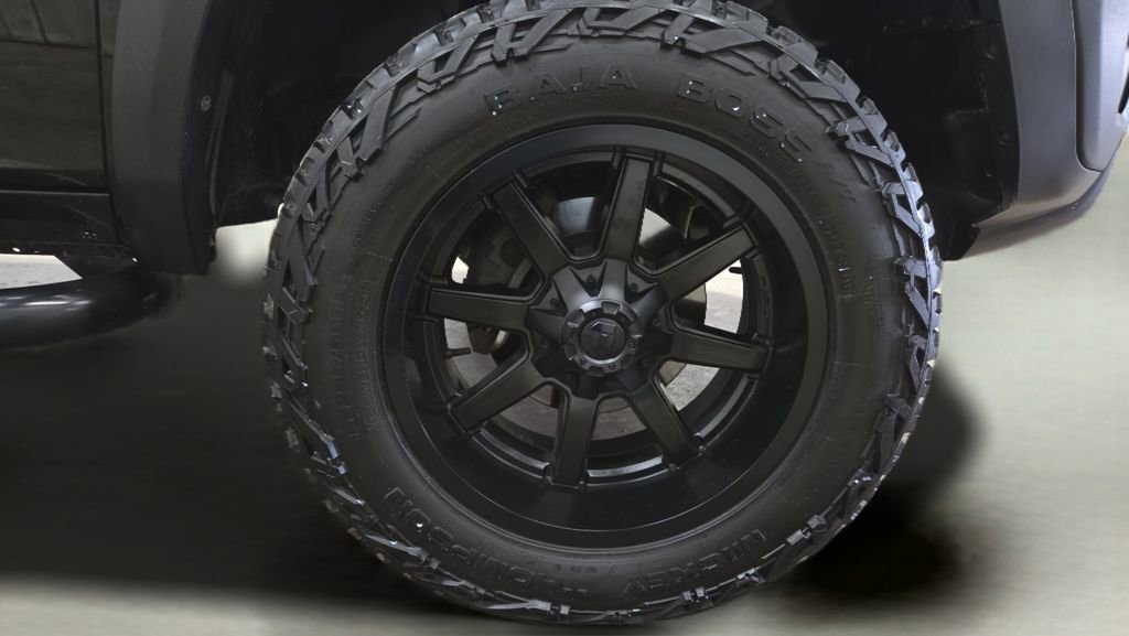 Used 2022 RAM 1500 Classic Warlock AWD/4WD image 32