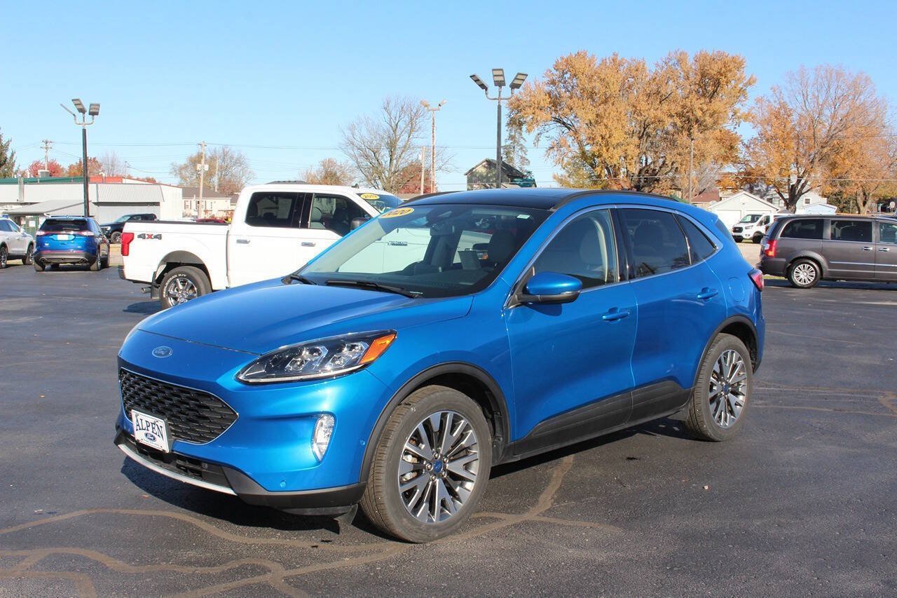 Used 2020 Ford Escape Titanium AWD/4WD image 1