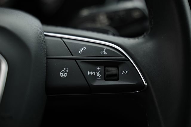 Used 2023 Audi Q5 e Premium Plus image 34